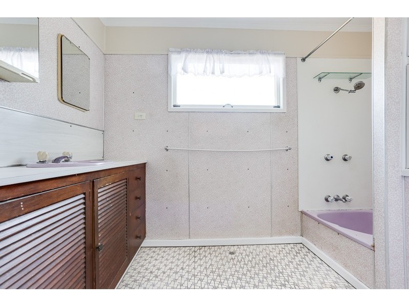 40 Argyle Street, Seventeen Mile Rocks QLD 4073