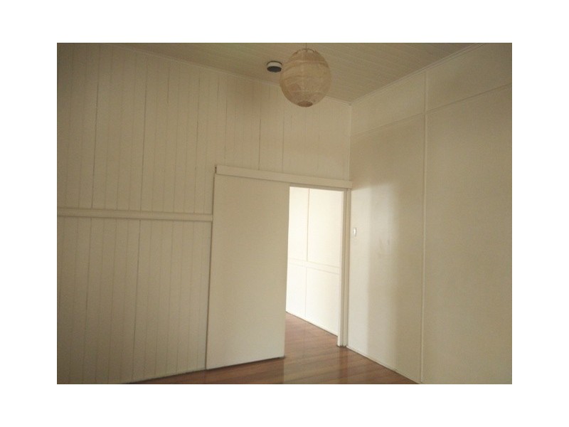 2/37 Jerrold Street, Sherwood QLD 4075