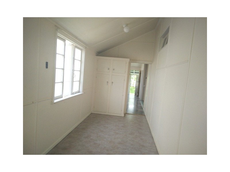 2/37 Jerrold Street, Sherwood QLD 4075