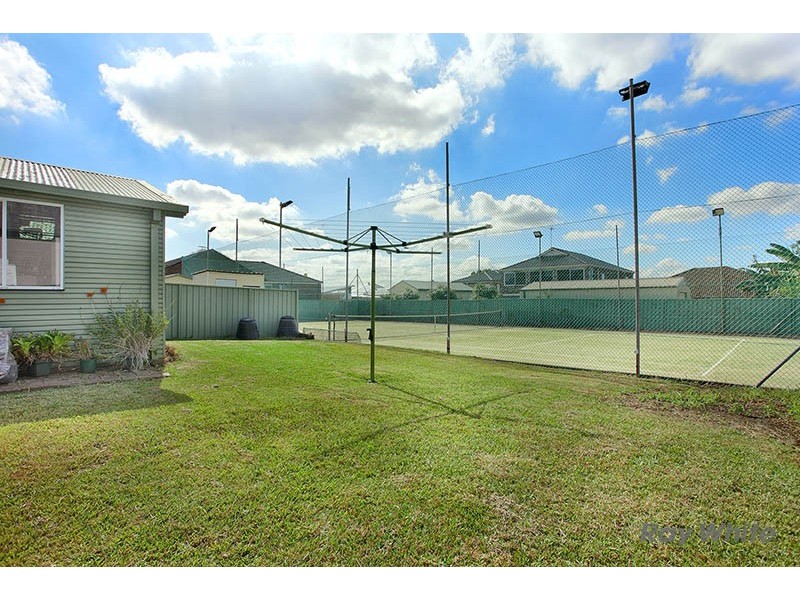 12 Mount Avenue, Roselands NSW 2196