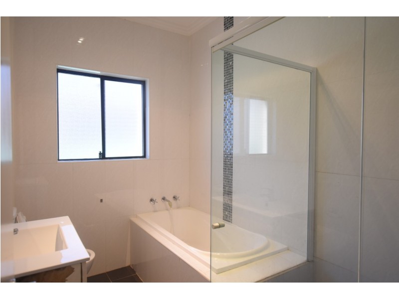 11 Breust Place, Punchbowl NSW 2196