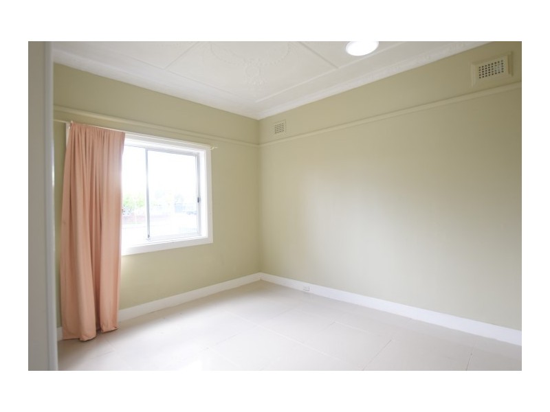 54 GOWRIE AVE, Punchbowl NSW 2196