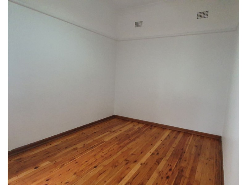 28 KENSINGTON ST, Punchbowl NSW 2196