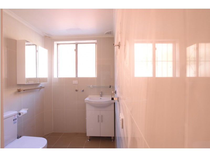 2/48 HILLARD, Wiley Park NSW 2195