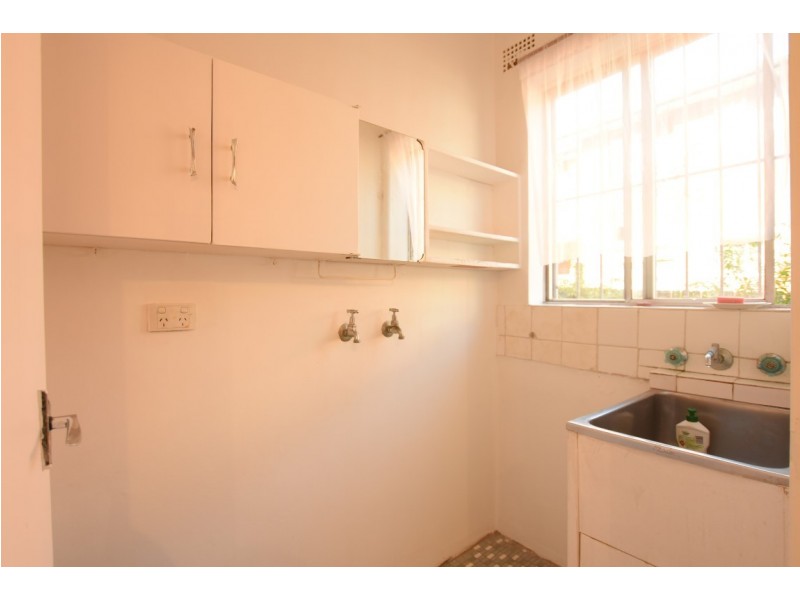 2/48 HILLARD, Wiley Park NSW 2195