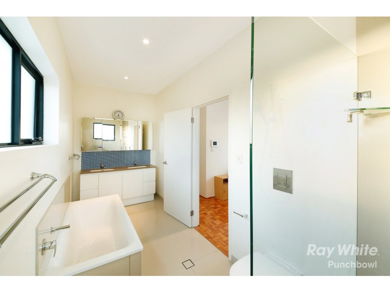 18 Hillcrest St, Wiley Park NSW 2195