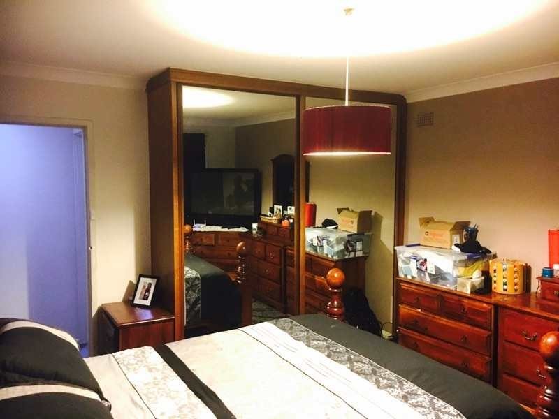 1 MAPLE COURT, Greenacre NSW 2190