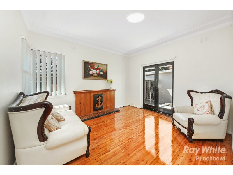 31 Warren Parade, Punchbowl NSW 2196