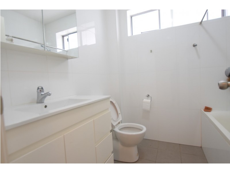 3/63 AUGUSTA, Punchbowl NSW 2196