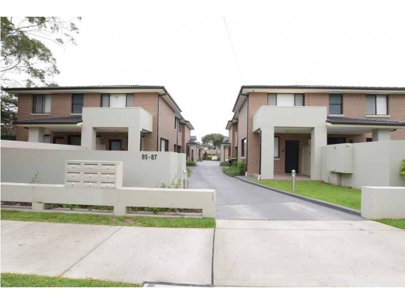 3/85 BONDS RD, Punchbowl NSW 2196