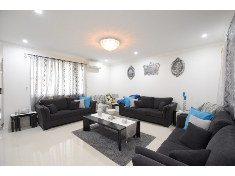 3/85 BONDS RD, Punchbowl NSW 2196