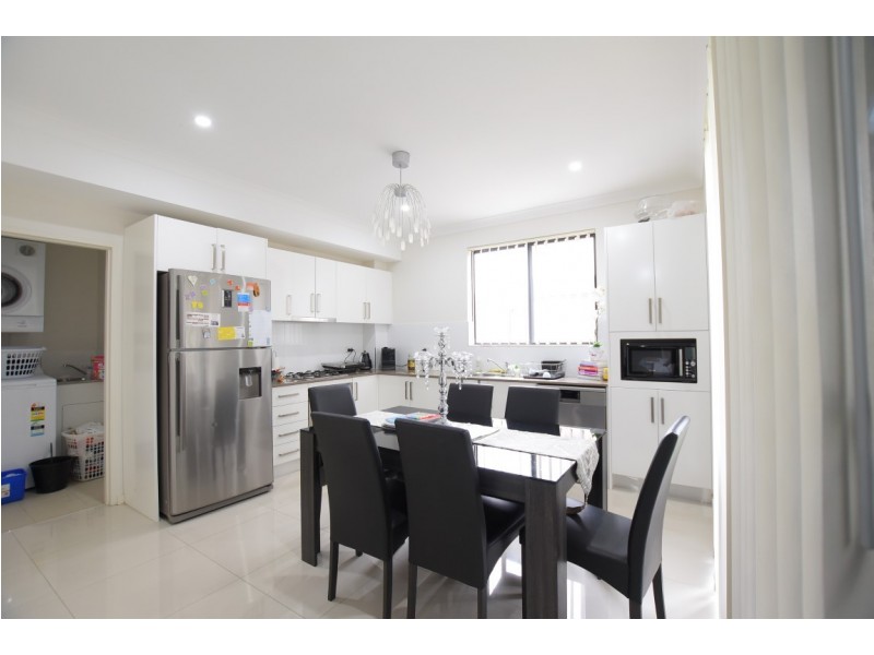 3/85 BONDS RD, Punchbowl NSW 2196