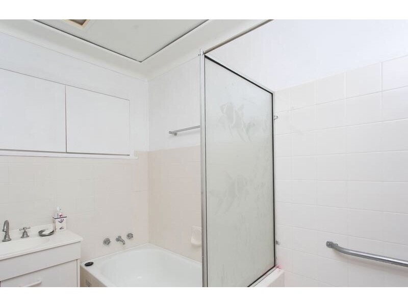 11 Fewtrell Avenue, Revesby Heights NSW 2212