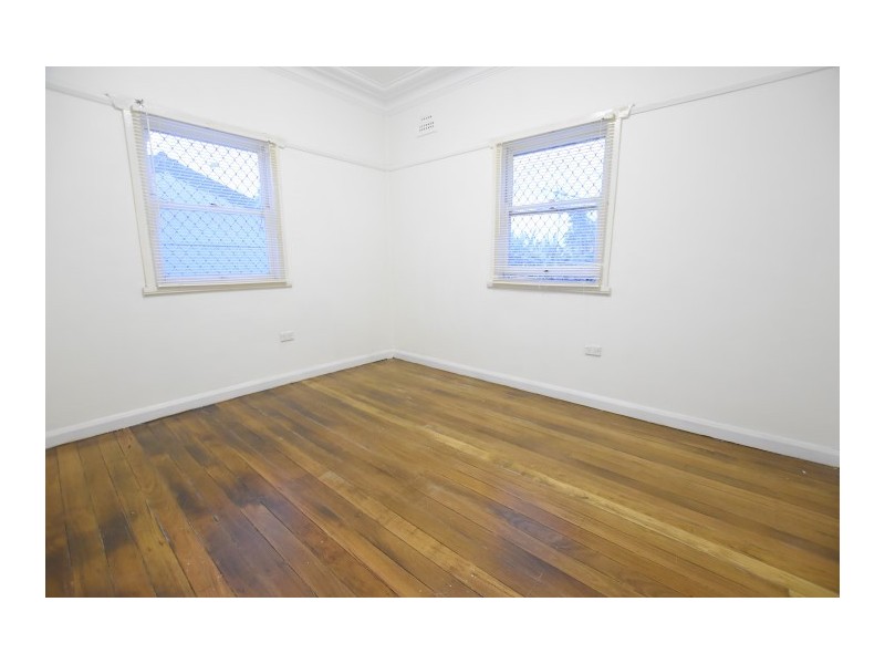 1 Cullens Rd, Punchbowl NSW 2196