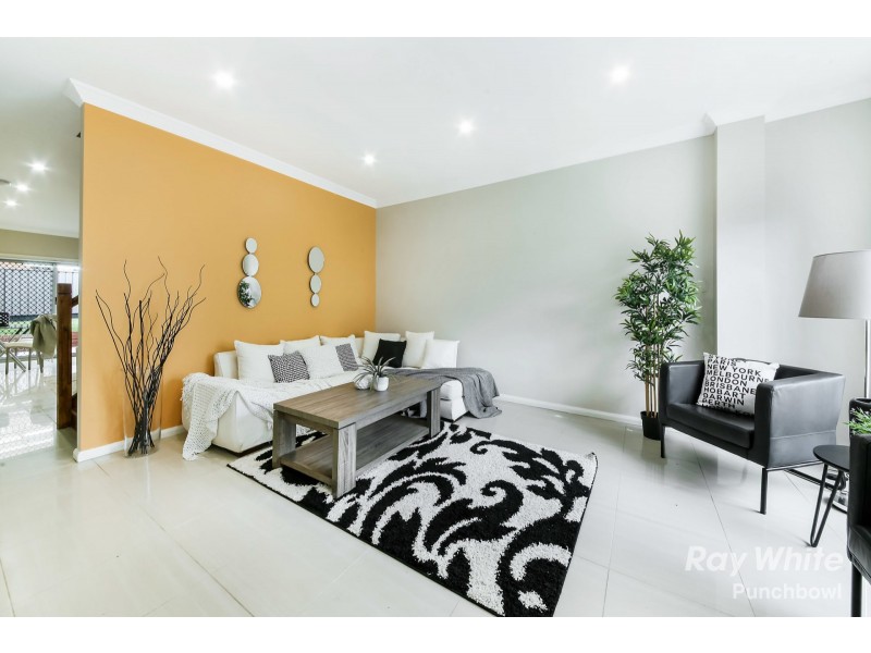 3/30 Chiswick Road, Greenacre NSW 2190