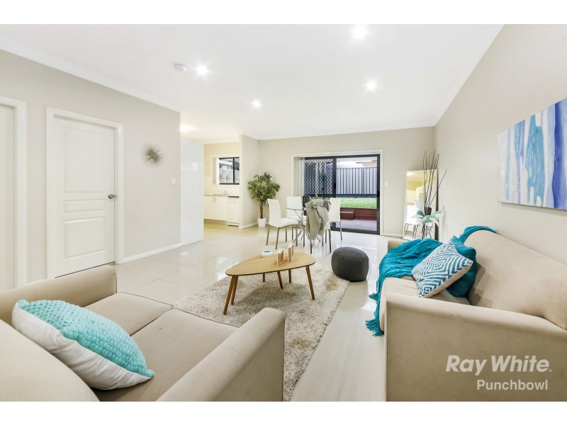 3/30 Chiswick Road, Greenacre NSW 2190