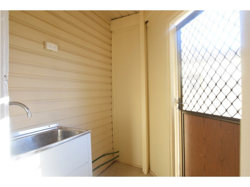 18 BLENMAN AVENUE, Punchbowl NSW 2196