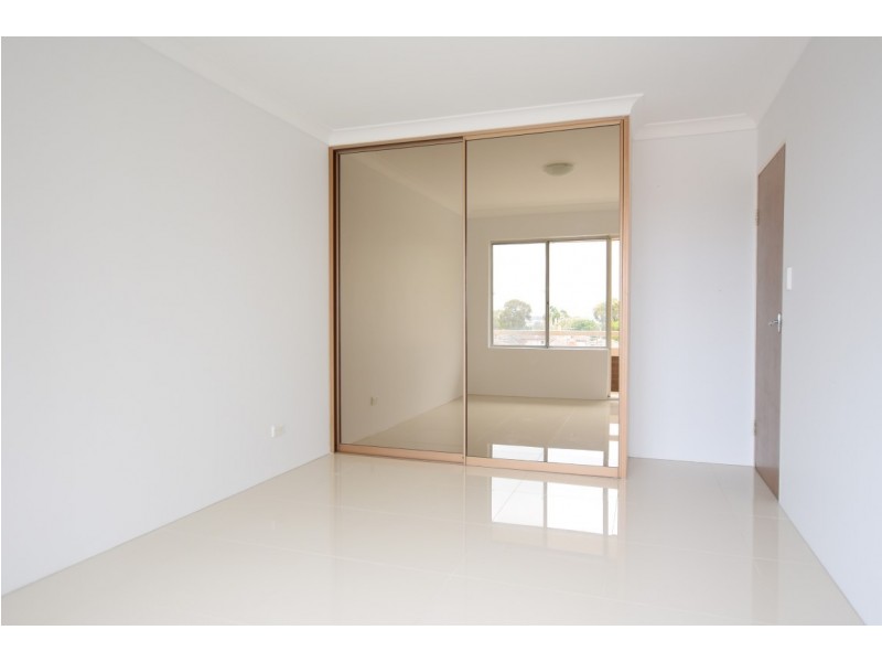 7/83 BROADWAY, Punchbowl NSW 2196