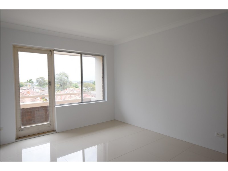 7/83 BROADWAY, Punchbowl NSW 2196