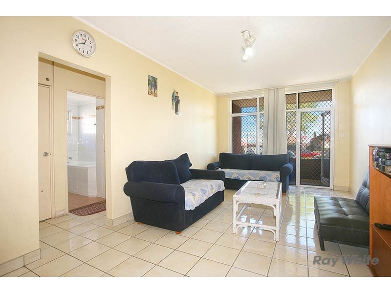 2/90 The Broadway, Punchbowl NSW 2196