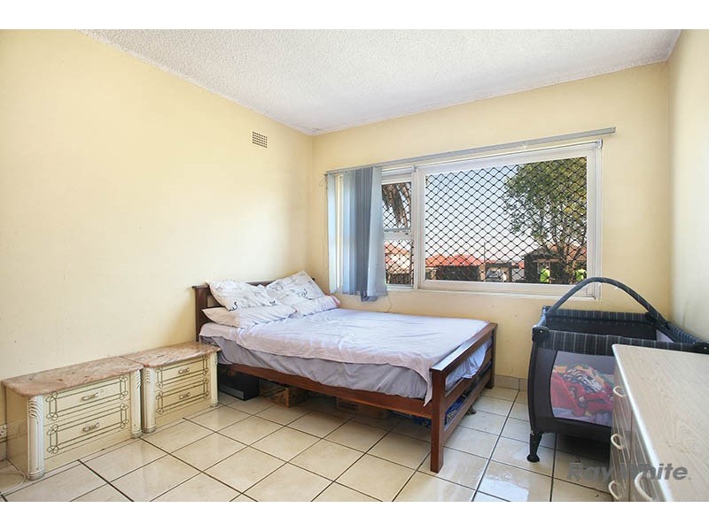 2/90 The Broadway, Punchbowl NSW 2196