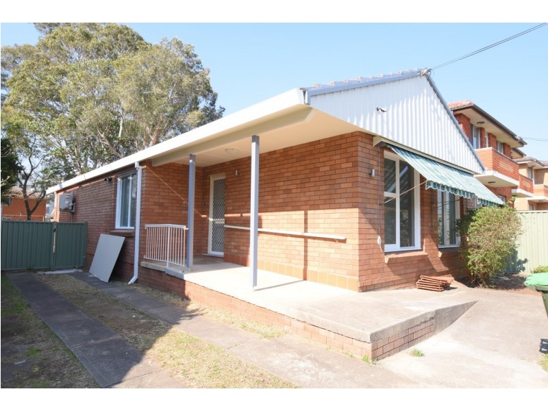 24 ARTHUR ST, Punchbowl NSW 2196