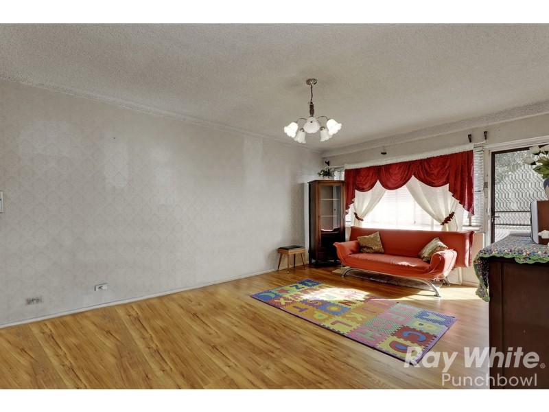 8/13 Quigg Street North, Lakemba NSW 2195