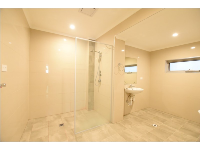 11/6 YERRICK RD, Lakemba NSW 2195