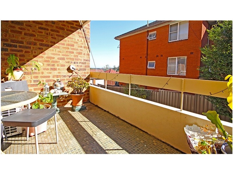 2/49 Broadway, Punchbowl NSW 2196