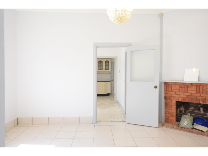 9 CORNELIA STREET, Wiley Park NSW 2195