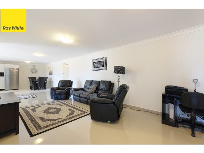 13/7 Chertsey Avenue, Bankstown NSW 2200
