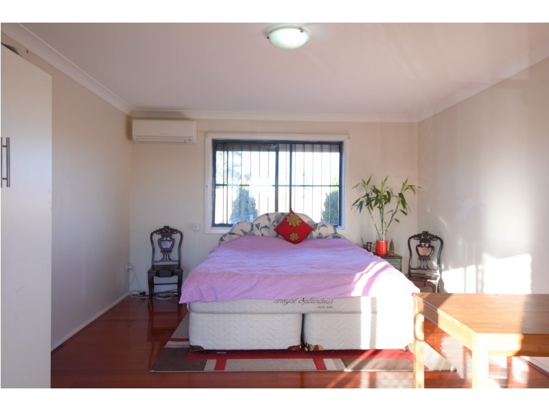 98 BROADWAY, Punchbowl NSW 2196