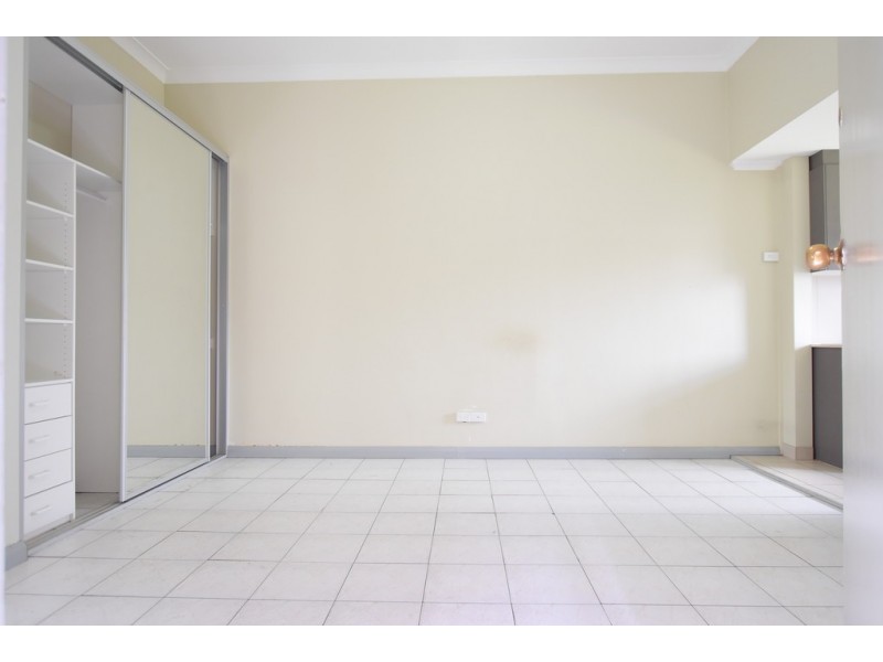 2/87 KING GEORGES ROAD, Wiley Park NSW 2195