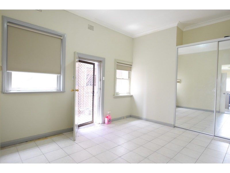 2/87 KING GEORGES ROAD, Wiley Park NSW 2195