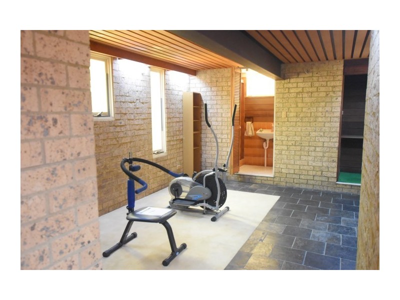 4 Valley road, Padstow Heights NSW 2211