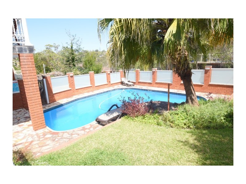 4 Valley road, Padstow Heights NSW 2211