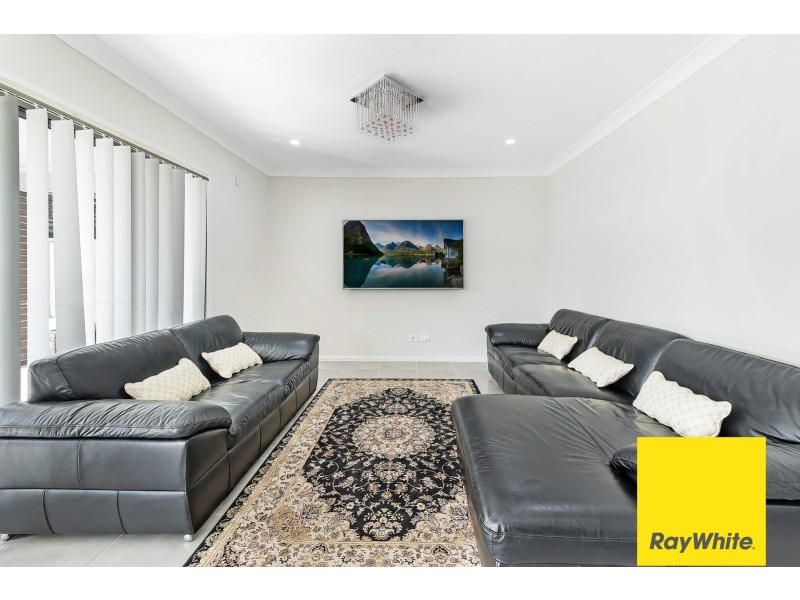 82 Somme Avenue, Edmondson Park NSW 2174