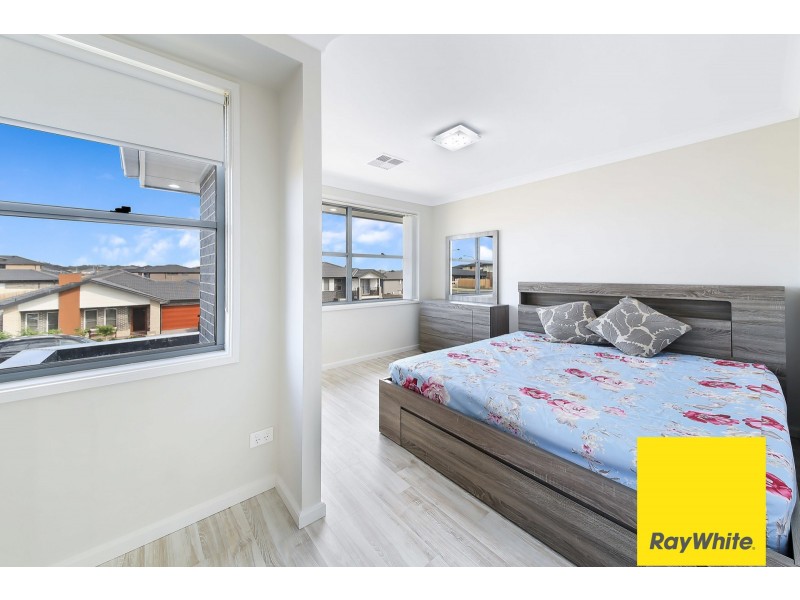 82 Somme Avenue, Edmondson Park NSW 2174