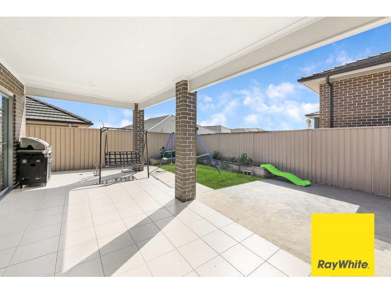 82 Somme Avenue, Edmondson Park NSW 2174