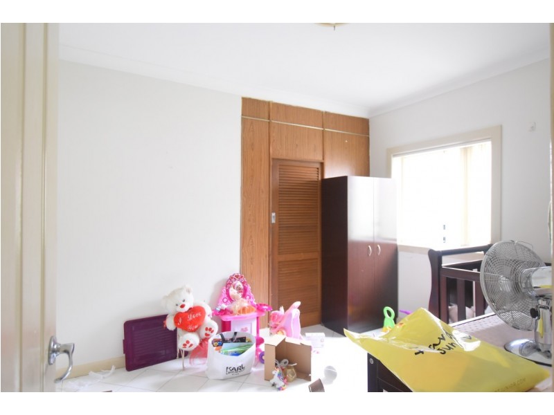 8 LYON AVENUE, Punchbowl NSW 2196