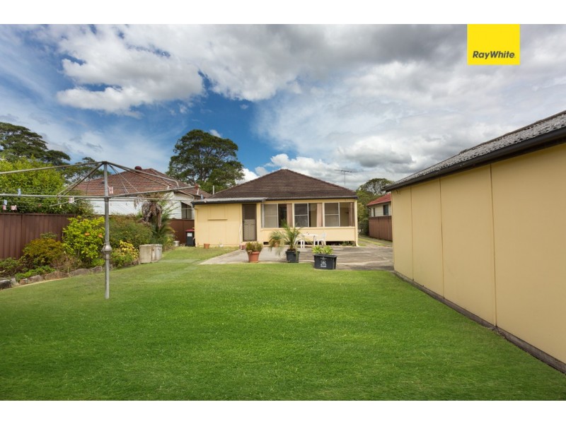 20 Carlton Parade, Punchbowl NSW 2196