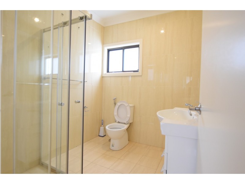 1 NOCKOLDS AVENUE, Punchbowl NSW 2196