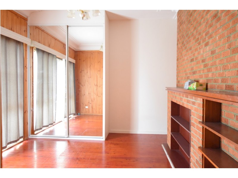 1 NOCKOLDS AVENUE, Punchbowl NSW 2196