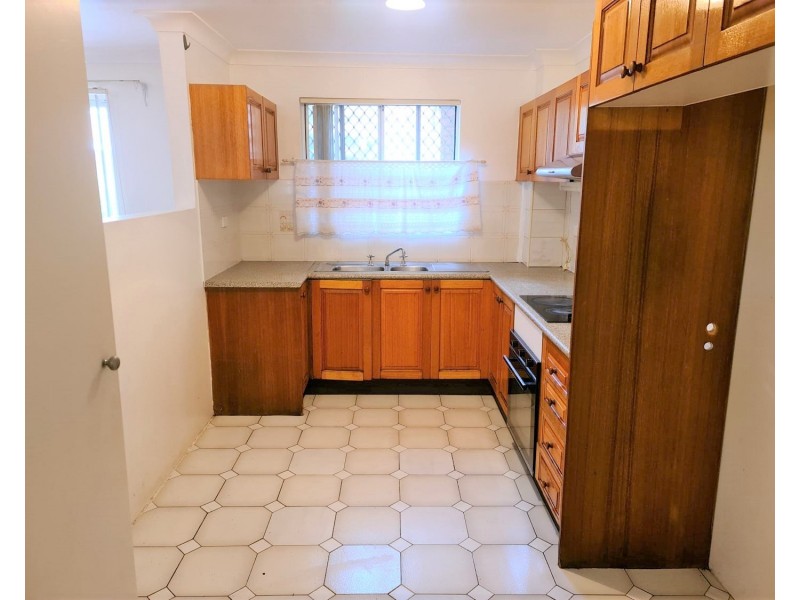 2/134 Meredith, Bankstown NSW 2200