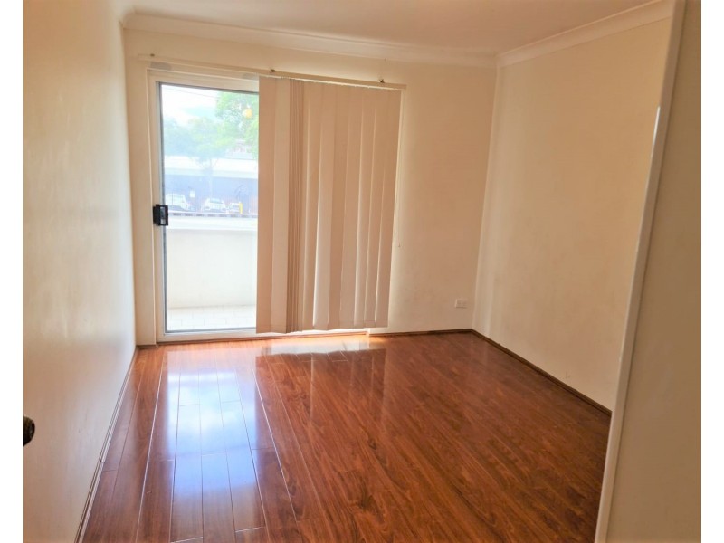 2/134 Meredith, Bankstown NSW 2200