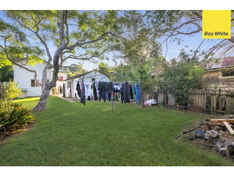 11 Defoe Street, Wiley Park NSW 2195