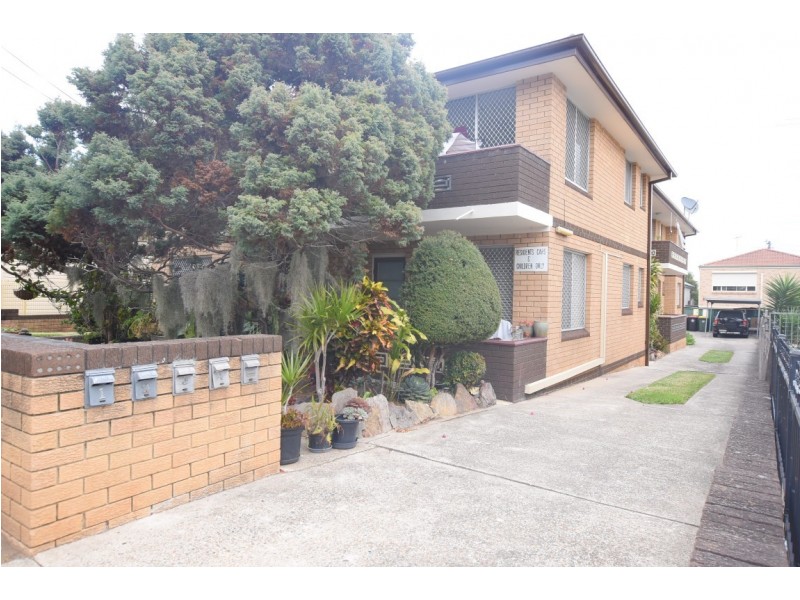 2/18 Hillard Street, Wiley Park NSW 2195