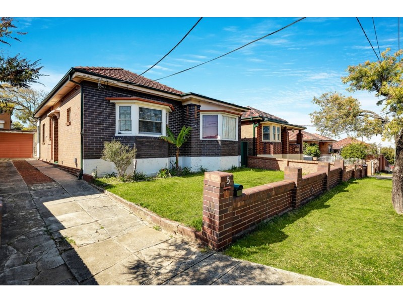 5 Warren Parade, Punchbowl NSW 2196