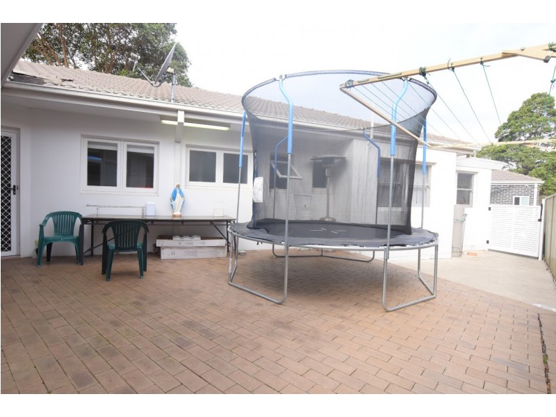 2 JULIETTE AVENUE, Punchbowl NSW 2196