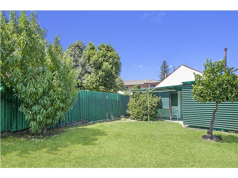 103 Lancaster Avenue, Punchbowl NSW 2196